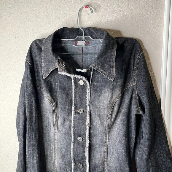 Connection 18 Distressed Black Denim Duster with White Fringe - Picture 3 of 5